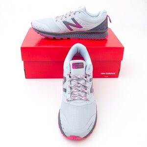 NIB New Balance Nitrel V1 sz 9/40.5 - Gray and Pink